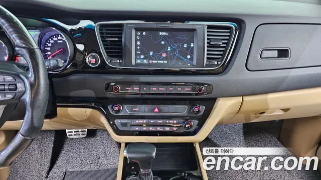 Kia The New Carnival id 2677196 из Кореи 5