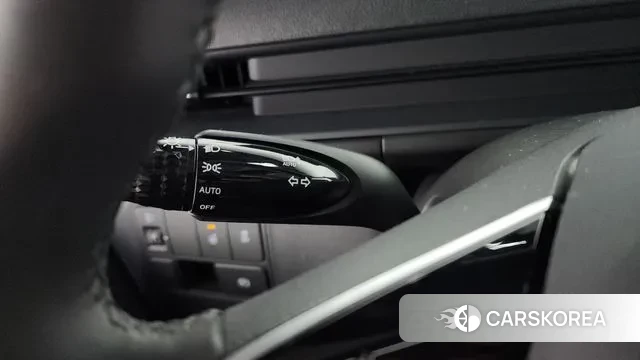 Hyundai Staria 2023 Желтый из Кореи, фото 5