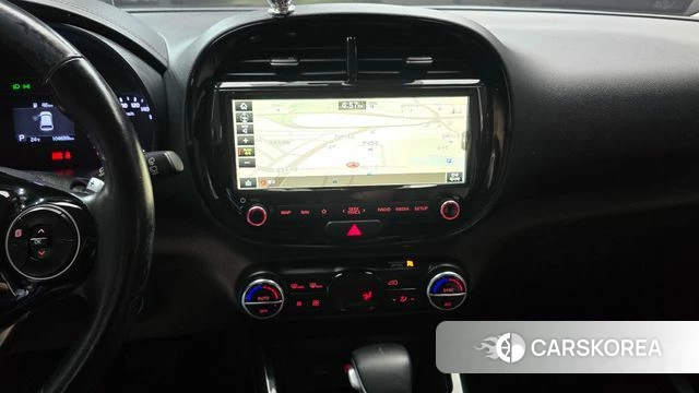 Kia Soul Booster 2019 Белый из Кореи, фото 5
