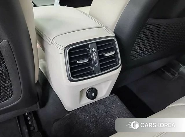 Genesis The New G70 2021 Белый из Кореи, фото 5