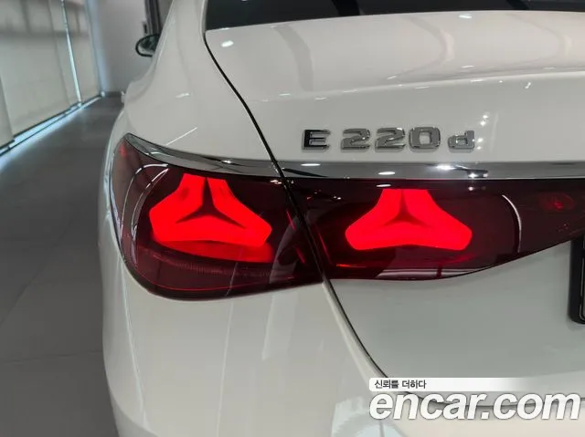 Mercedes-Benz E-Class W214 id 2734053 из Кореи 5