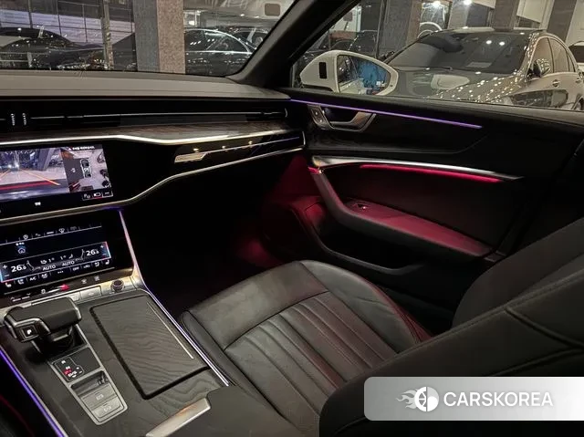 Audi A6 (C8) 2023 Белый из Кореи, фото 5