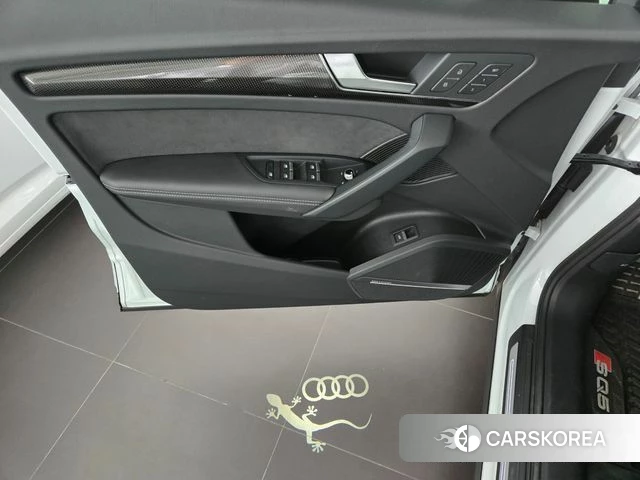 Audi SQ5 (FY) 2022 Белый из Кореи, фото 5