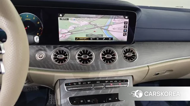 Mercedes-Benz E-Class W213 2021 Белый из Кореи, фото 5