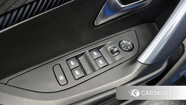 Peugeot 2008 Second generation 2021 Синий из Кореи, фото 5