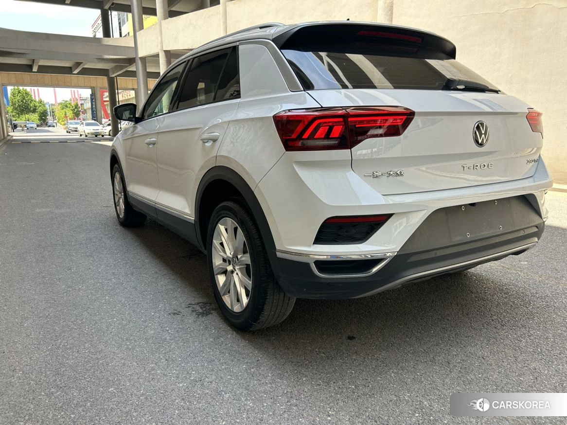 Volkswagen T-Roc 2022 Белый из Китая, фото 5