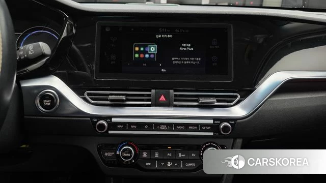 Kia Niro Plus 2022 Белый из Кореи, фото 5