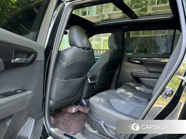 Toyota Crown Lufang 2024 Черный из Китая, фото 5