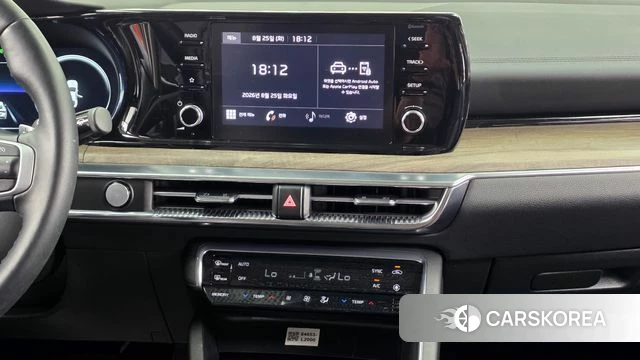 Kia K5 3rd generation 2023 Белый из Кореи, фото 5