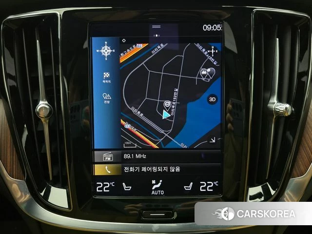 Volvo V60 Cross-Country 2nd Generation 2021 Белый из Кореи, фото 5
