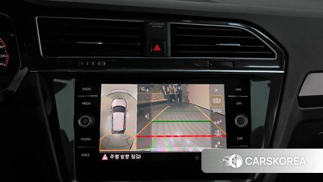 Volkswagen Tiguan second Generation 2020 Белый из Кореи, фото 5