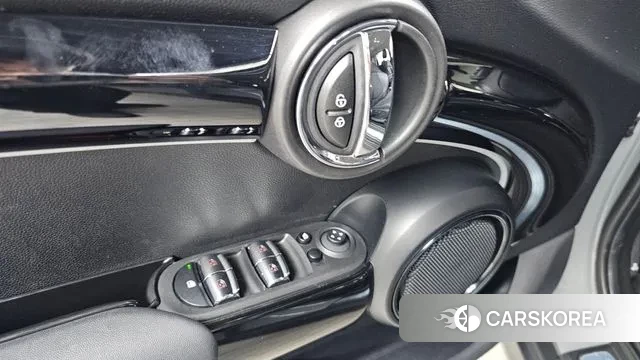 Mini Cooper 2022 Серый из Кореи, фото 5