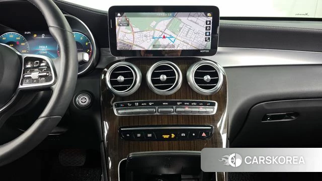 Mercedes-Benz GLC-Class X253 2020 Белый из Кореи, фото 5