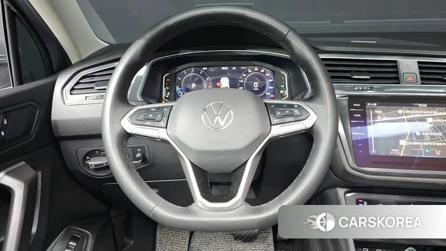 Volkswagen Tiguan Allspace 2024 Серый из Кореи, фото 5