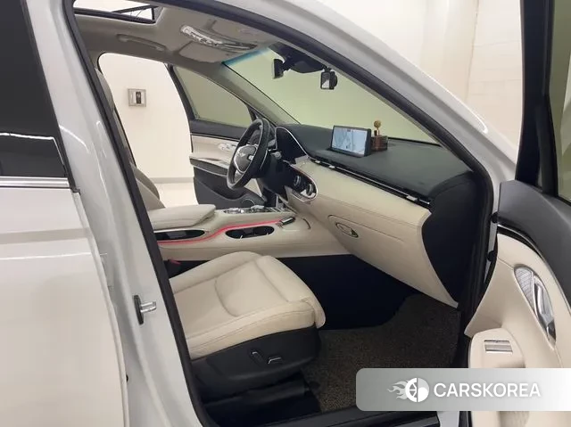 Genesis GV70 2022 Белый из Кореи, фото 5