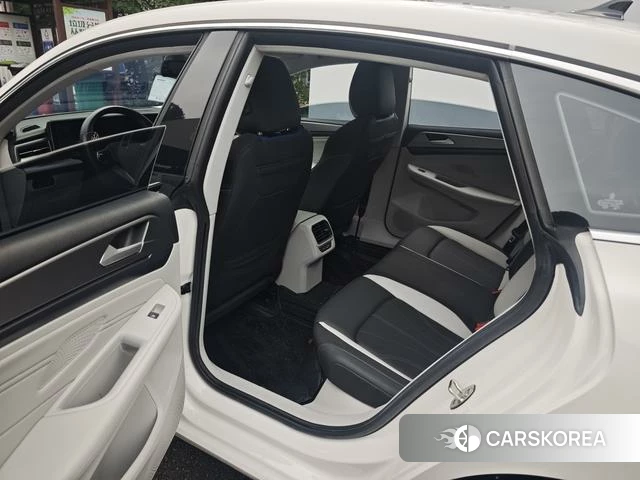 Volkswagen Lingdu 2022 Белый из Китая, фото 5
