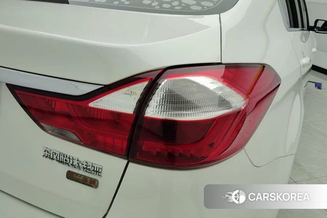 Kia K3 2019 Белый из Китая, фото 5
