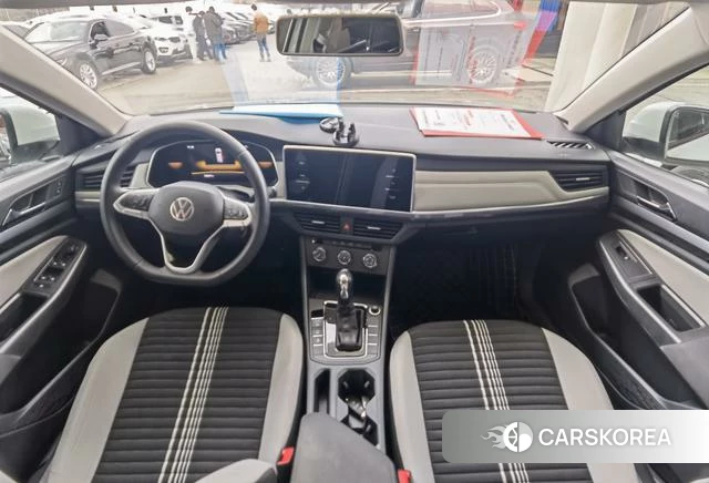 Volkswagen Bora 2024 Белый из Китая, фото 5