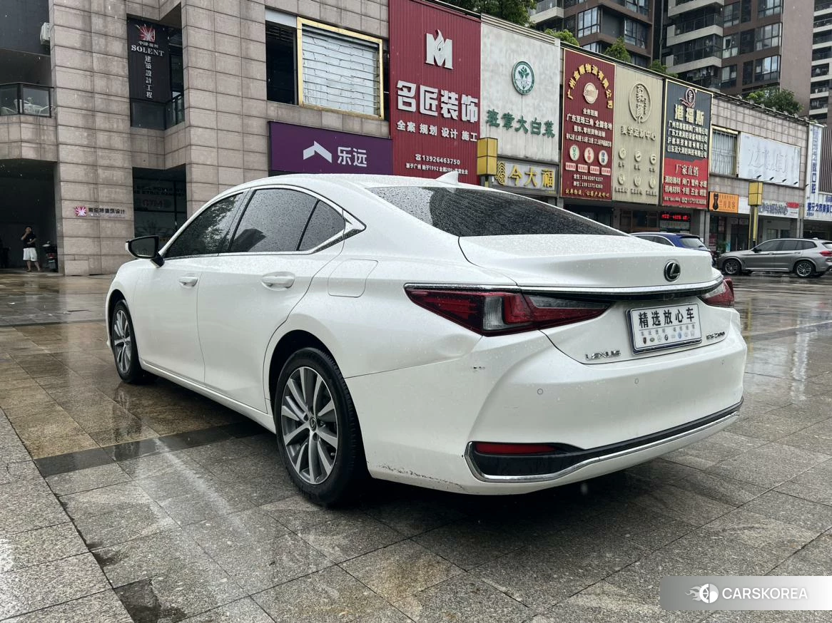 Lexus ES 2019 Белый из Китая, фото 5