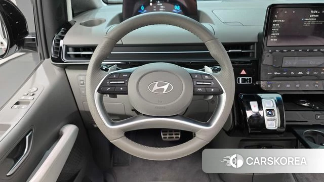 Hyundai Staria 2025 Белый из Кореи, фото 5