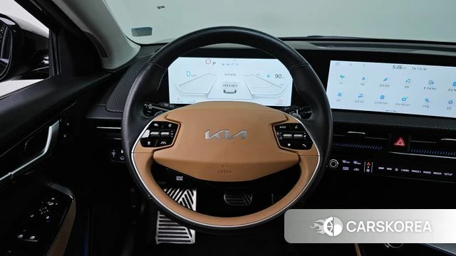 Kia EV6 2023 Черный из Кореи, фото 5