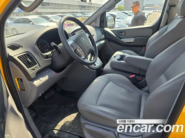 Hyundai Grand Starex 2018 Желтый из Кореи, фото 5