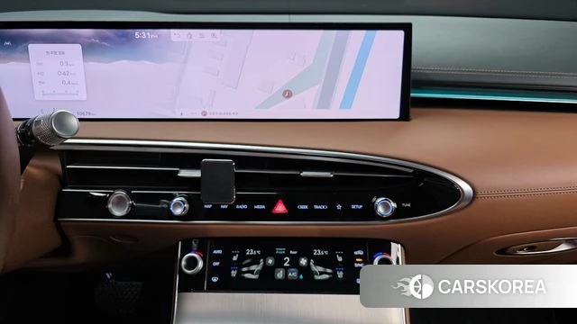 Genesis GV70 2025 Серый из Кореи, фото 5
