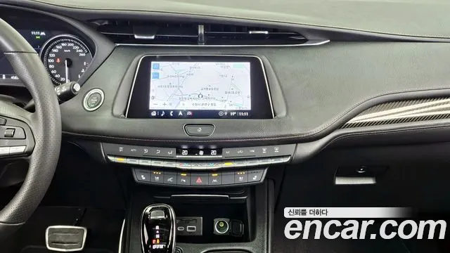 Cadillac XT4 id 2697400 из Кореи 5