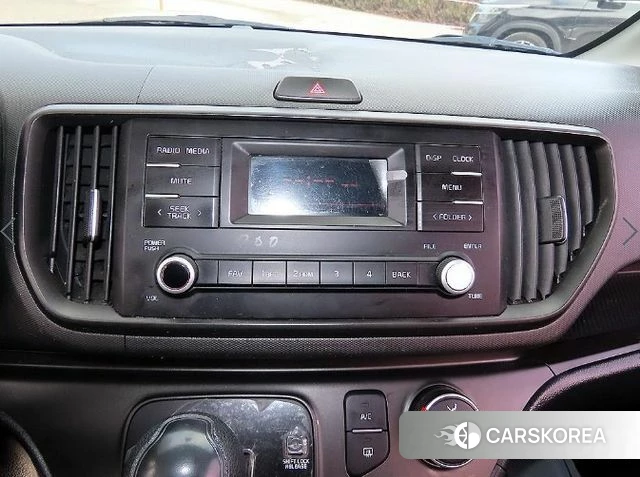 Kia The New Kia Ray 2023 Белый из Кореи, фото 5