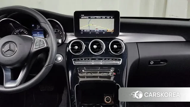 Mercedes-Benz C-Class W205 2018 Синий из Кореи, фото 5