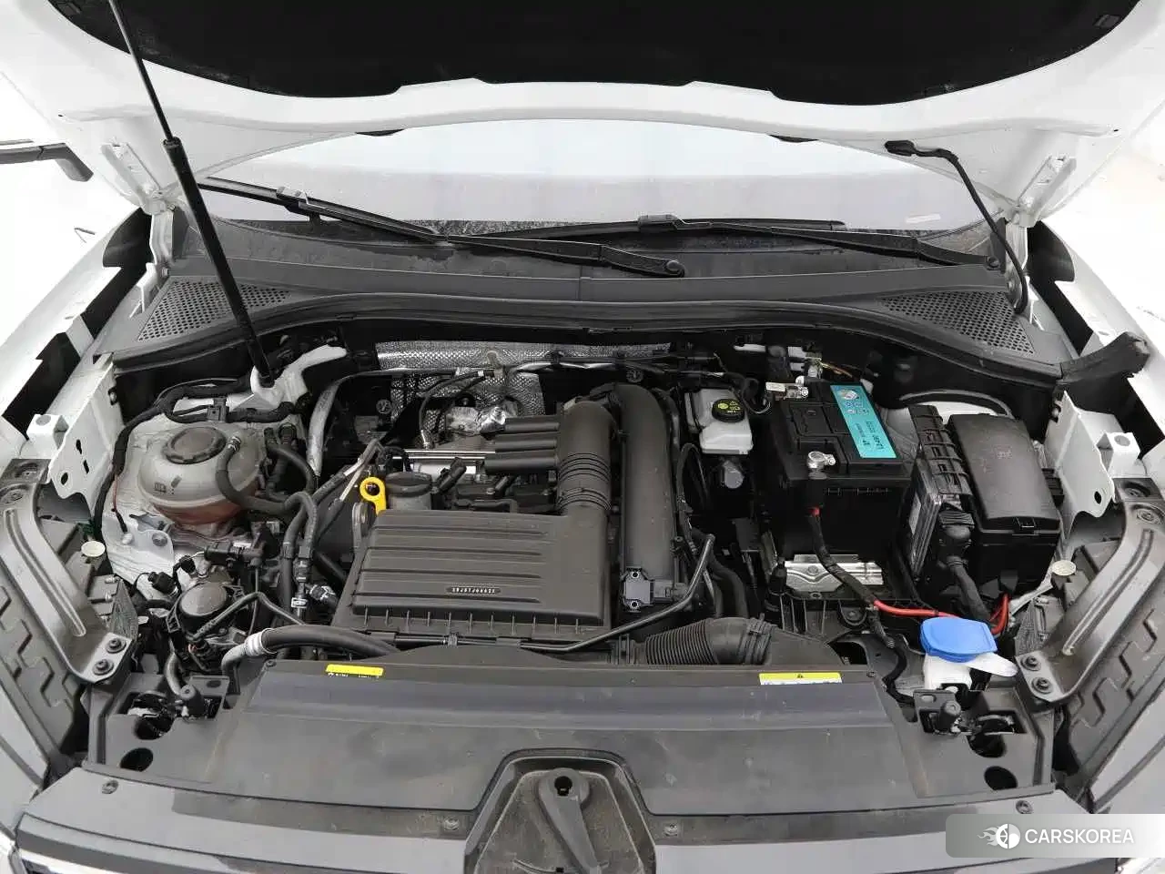 Volkswagen Tayron 2023 Белый из Китая, фото 5