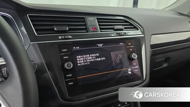 Volkswagen Tiguan second Generation 2021 Белый из Кореи, фото 5
