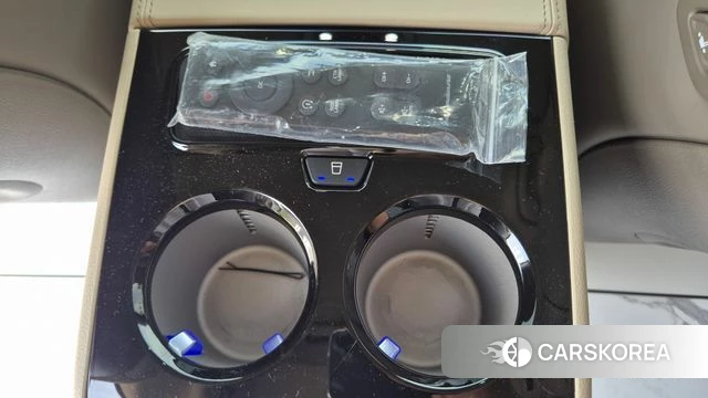 Kia Carnival 4th generation 2021 Белый из Кореи, фото 5