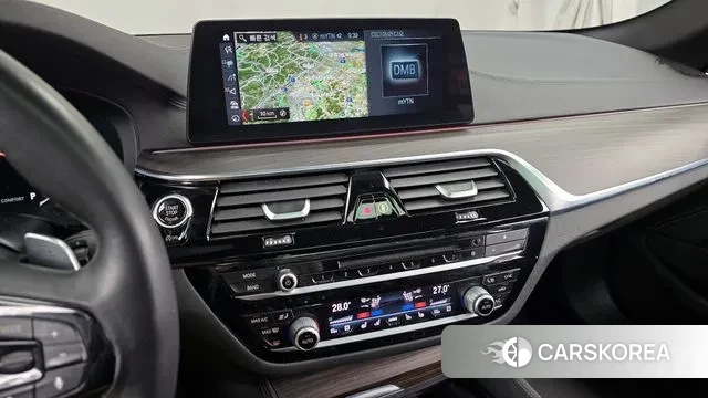 BMW 5 Series (G30) 2018 Черный из Кореи, фото 5