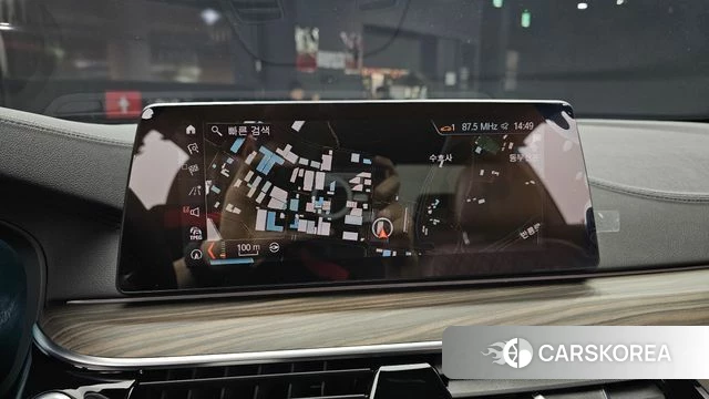 BMW 5 Series (G30) 2019 Серый из Кореи, фото 5