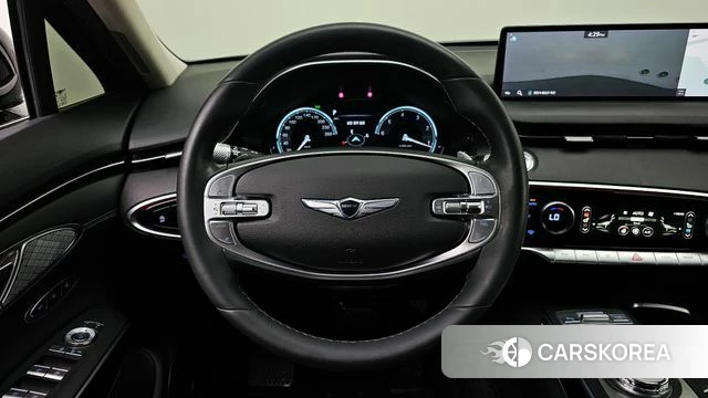 Genesis GV70 2021 Черный из Кореи, фото 5