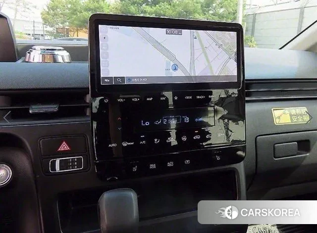 Hyundai Staria 2023 Белый из Кореи, фото 5