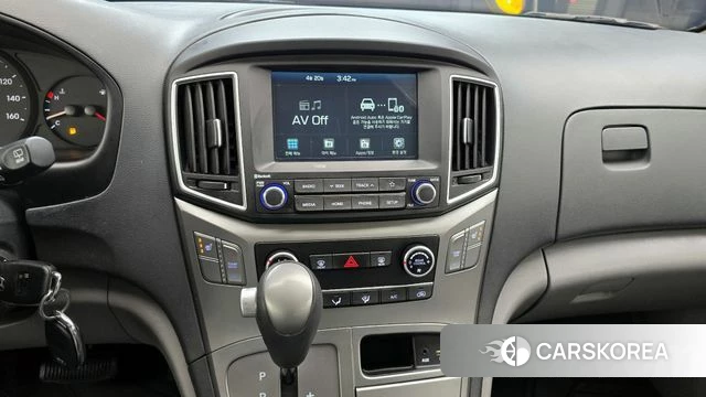 Hyundai The New Grand Starex 2020 Желтый из Кореи, фото 5