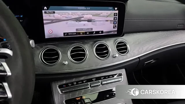 Mercedes-Benz E-Class W213 2023 Черный из Кореи, фото 5