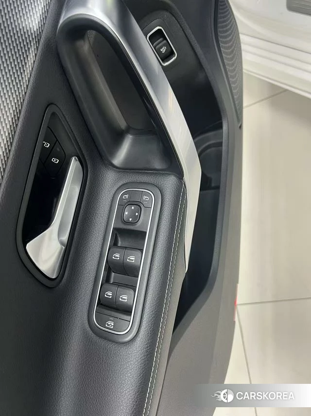 Mercedes-Benz Class A 2023 Белый из Китая, фото 5