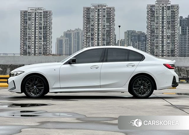 BMW 3 series 2024 Белый из Китая, фото 5