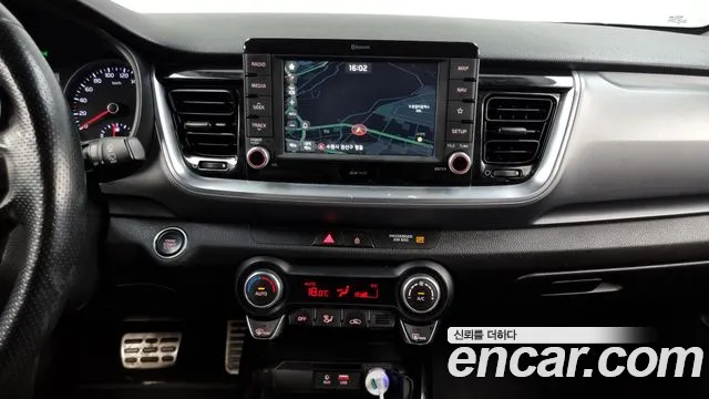 Kia Stonic 2018 Серый из Кореи, фото 5