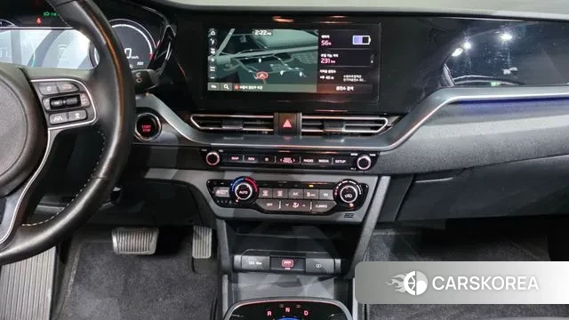 Kia Niro Plus 2022 Белый из Кореи, фото 5