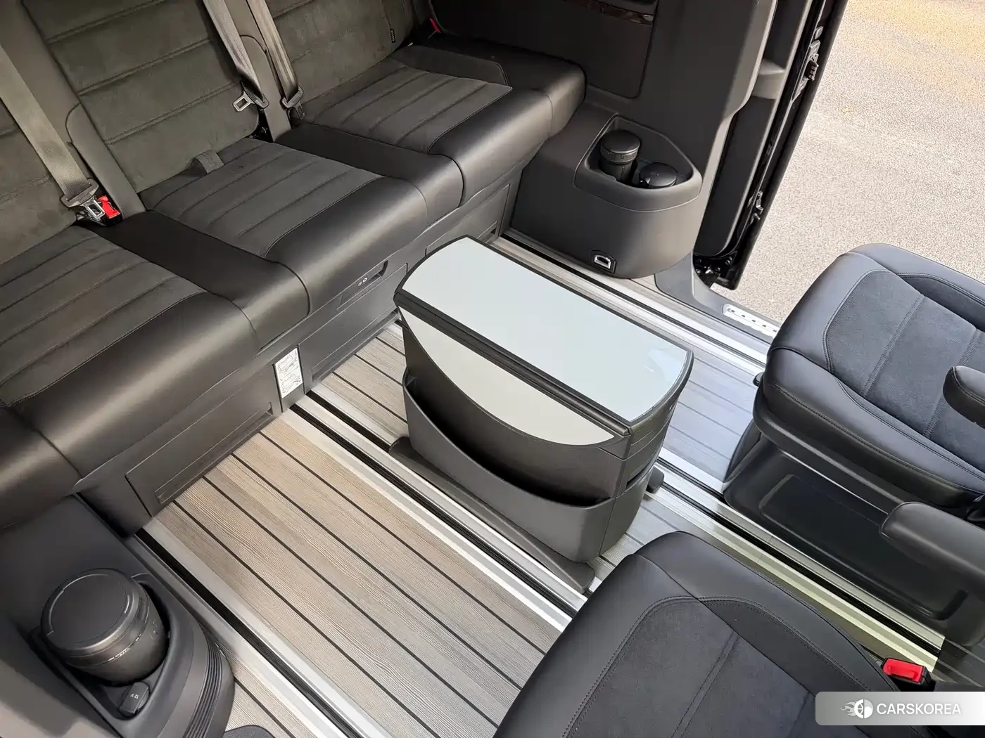Volkswagen Multivan 2020 Черный из Китая, фото 5