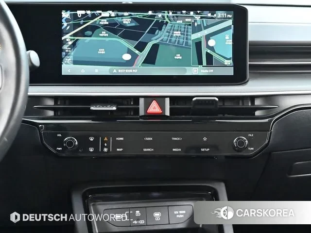 Kia The New K5 3rd generation 2025 Белый из Кореи, фото 5