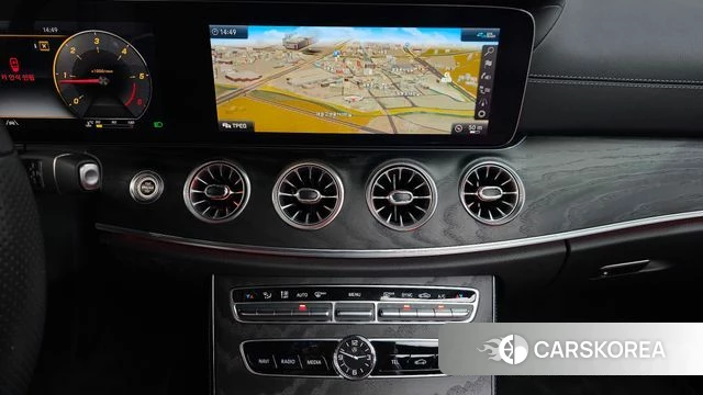 Mercedes-Benz E-Class W213 2020 Белый из Кореи, фото 5