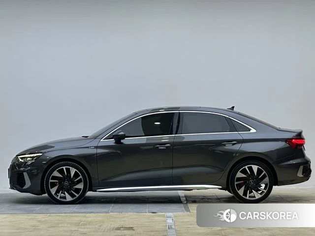 Audi A3 2023 Темно-серый из Китая, фото 5