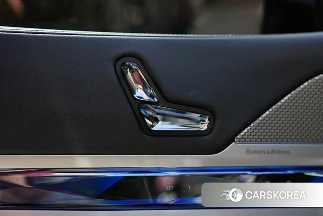 BMW 7 series 2023 Черный из Китая, фото 5