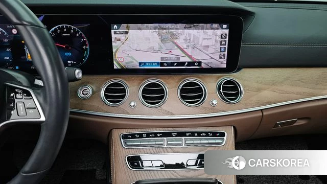 Mercedes-Benz E-Class W213 2021 Черный из Кореи, фото 5