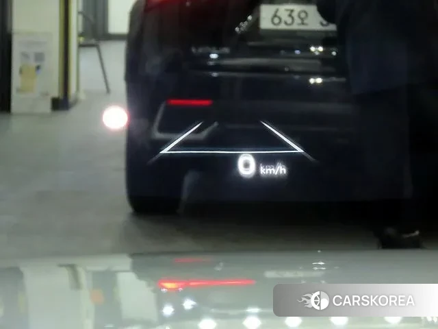 Hyundai Santa Fe (MX5) 2025 Белый из Кореи, фото 5